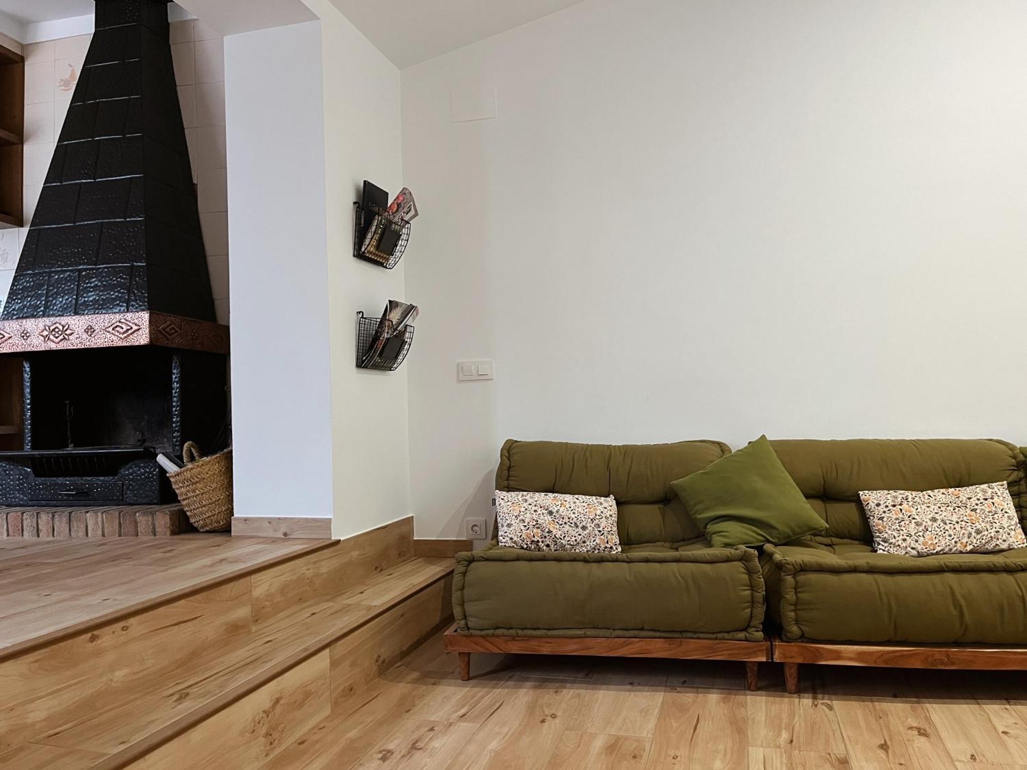 Mosqueroles Casa En Castellfollit De La Roca Holiday home *