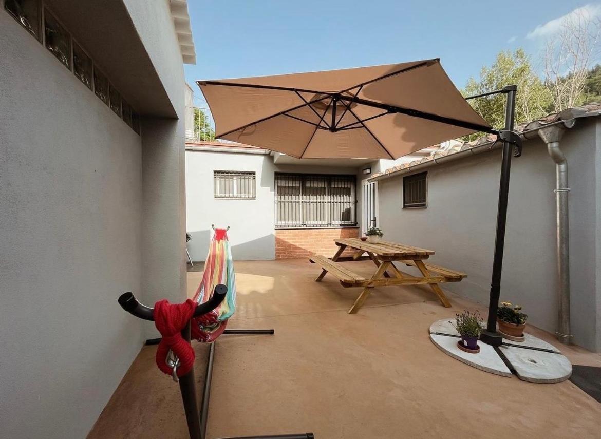 Holiday home Mosqueroles Casa En Castellfollit De La Roca *